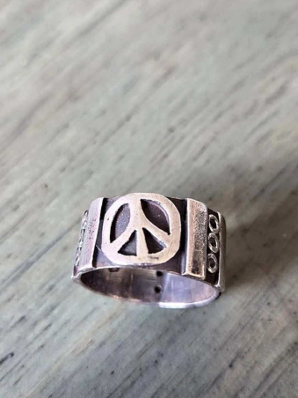Sterling Silver Men's 1960's Peace Sign Ring Size 10